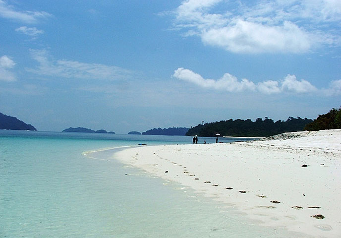 Viaggi Birmania | arcipelago Mergui - spiaggia dell'isola 115